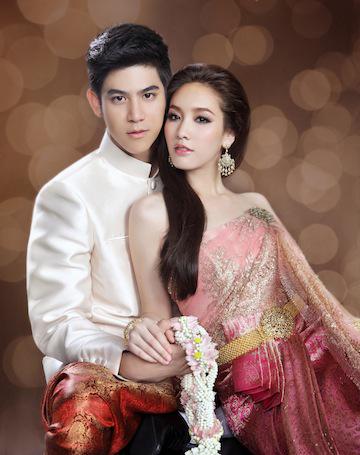 มีน พิชญา-พอร์ช ศรัณย์ ศิริลักษณ์สวมชุดไทยในนิตยสาร finale wedding magazine