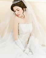 WEDDING DRESSES FINALE wedding studio MODEL : SRIRITA JENSEN